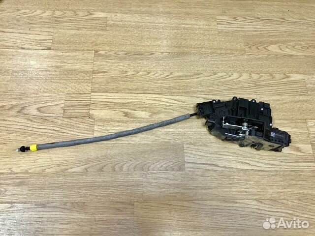 Замок задней левой двери Mercedes W222