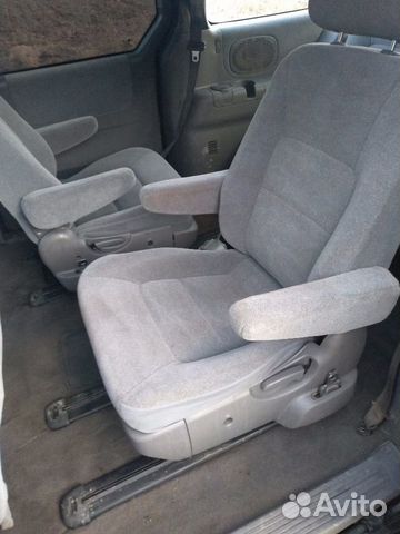 KIA Carnival 2.9 AT, 2001, 250 000 км