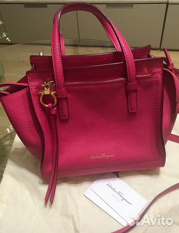 Новая сумка Salvatore Ferragamo Новая сумка Salvatore Ferragamo