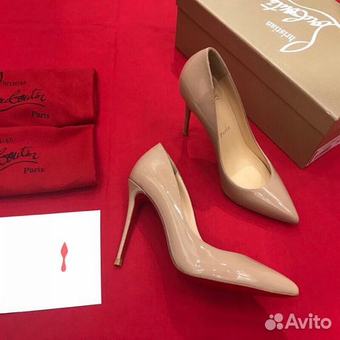 Туфли Christian Louboutin pigalle бежевые