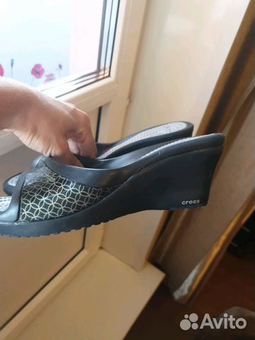 Шлепанцы crocs Шлепанцы crocs