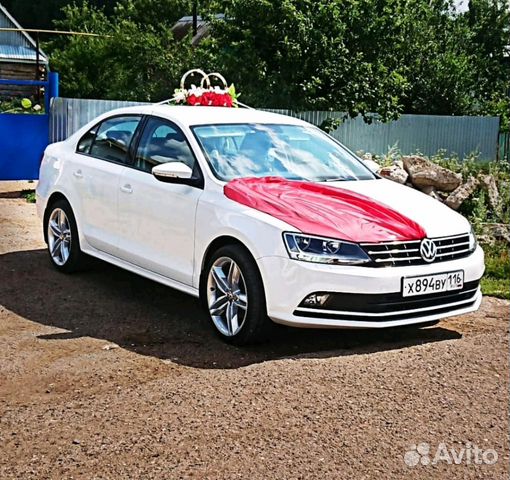 Белые VW Jetta на свадьбу Белые VW Jetta на свадьбу