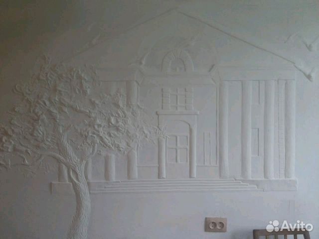 Роспись стен и барельеф