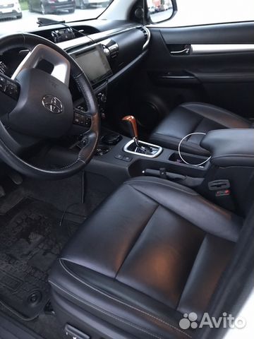 Toyota Hilux 2.8 AT, 2017, 45 000 км