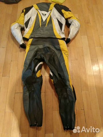 Мотокомбинезон раздельный Dainese размер 48 Мотокомбинезон раздельный Dainese размер 48