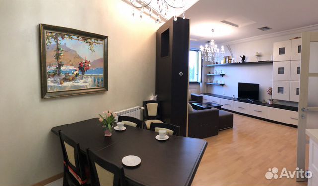 2-к квартира, 80 м², 4/5 эт.