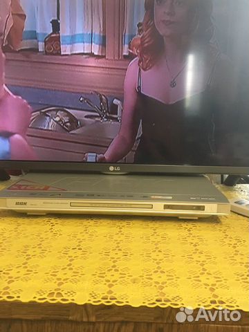 Сабвуфер и DVD плеер