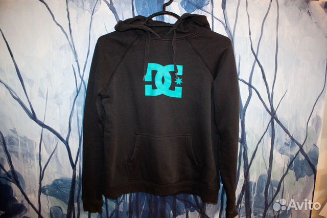 Толстовка DC Shoes оригинальная XS Толстовка DC Shoes оригинальная XS