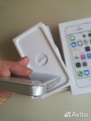 iPhone 5s 16 гб серебряный