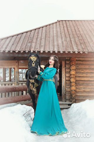 Платье