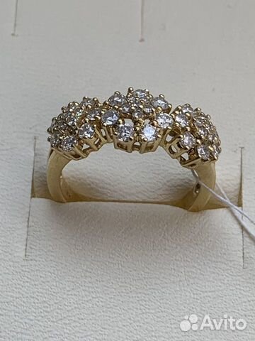 Золотое кольцо с бриллиантами 750проба 0,80ct Золотое кольцо с бриллиантами 750проба 0,80ct