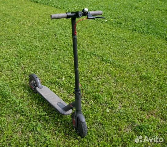 Электросамокат Xiaomi Mijia M365 Electric Scooter