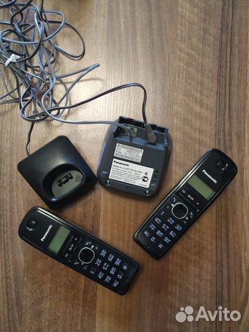 Телефон Panasonic KX-TG1611RU, 2 трубки Телефон Panasonic KX-TG1611RU, 2 трубки