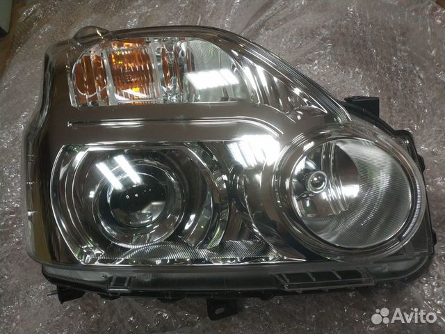 Фара передняя правая Nissan X Trail Фара передняя правая Nissan X Trail
