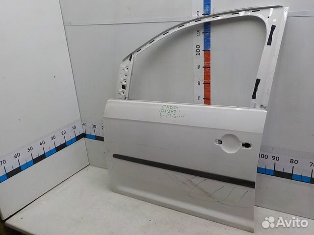 Дверь передняя левая на Volkswagen Caddy IV Дверь передняя левая на Volkswagen Caddy IV