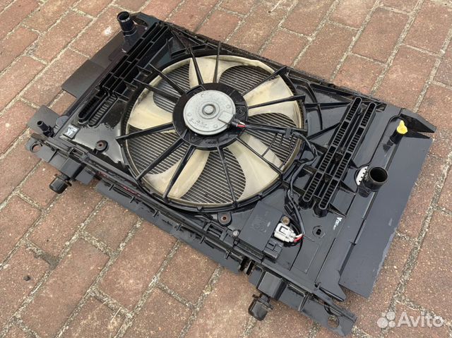 Кассета радиаторов Toyota Corolla 150 в Сборе Ориг Кассета радиаторов Toyota Corolla 150 в Сборе Ориг