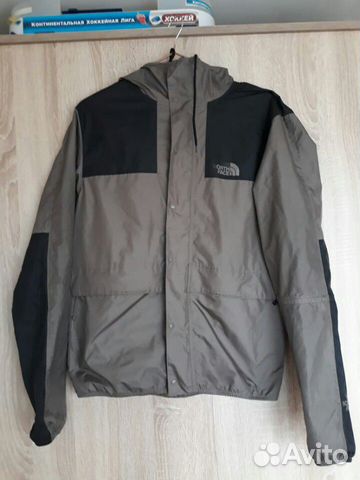 Ветровка The North Face xs-s Ветровка The North Face xs-s