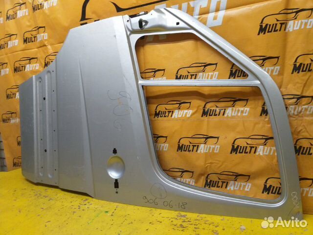 Дверь передняя левая Mercedes Sprinter W906