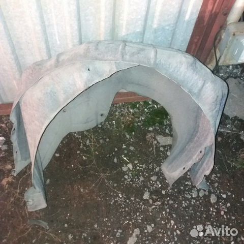 Подкрылок задний ниссан икстрейл т32 Подкрылок задний ниссан икстрейл т32