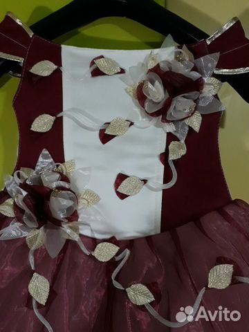 Платье Платье