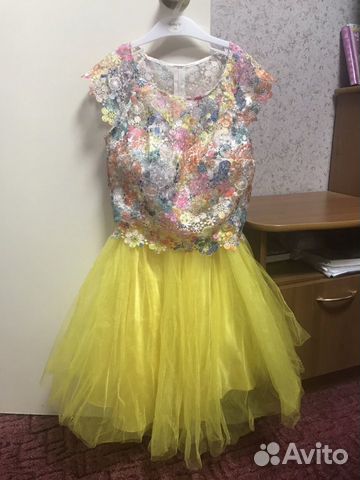 Платье нарядное для девочки