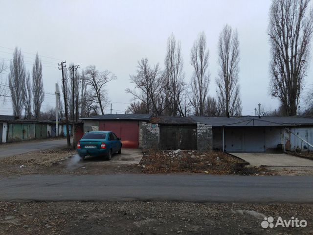 30 м² в Энгельсе> Гараж, > 30 м²