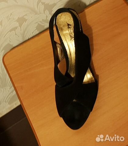 Босоножки.Обувь дизайнерская.Натуральная замша Босоножки.Обувь дизайнерская.Натуральная замша