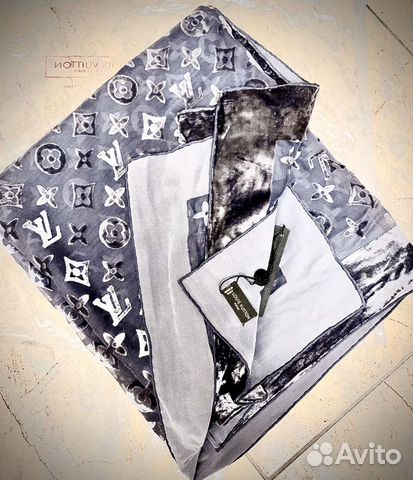 Бархатный платок Louis Vuitton Бархатный платок Louis Vuitton