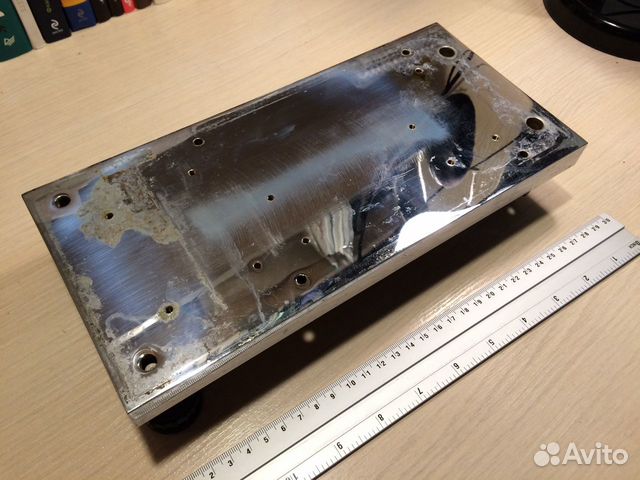 Бронзовое основание для усилка Бронзовое основание для усилка