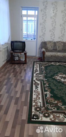 2-к квартира, 70 м², 1/2 эт.