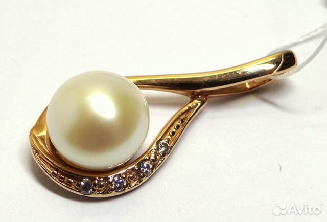 Новый кулон с жемчугом из золота 585 пробы Новый кулон с жемчугом из золота 585 пробы