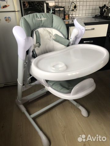 Стульчик для кормления - качель 2в1 Caretero