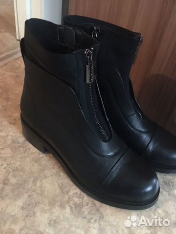 Продам ботинки осенние