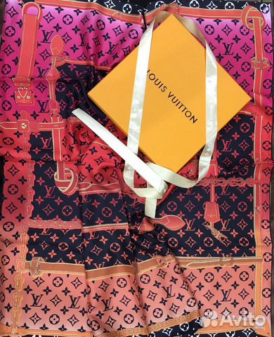 Платок Louis Vuitton Платок Louis Vuitton