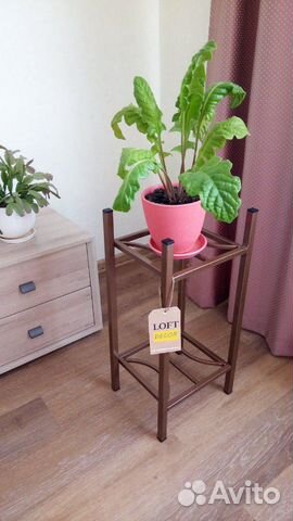 Подставка для цветов новая