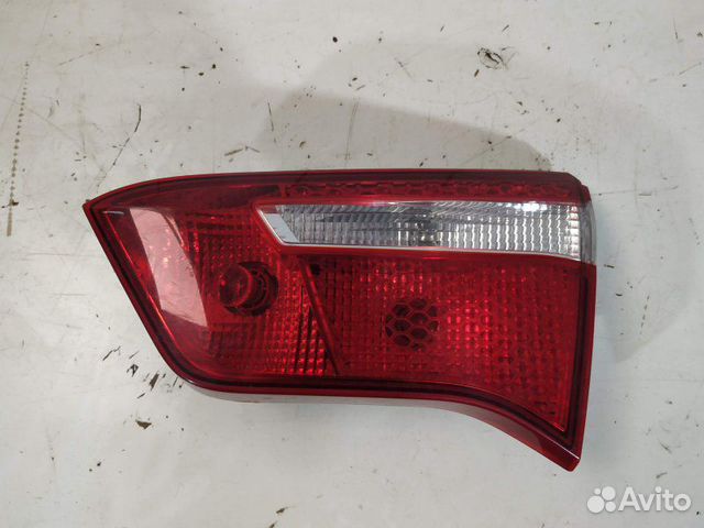 Фонарь в крышку правый 924044X000 Kia Rio 3 Фонарь в крышку правый 924044X000 Kia Rio 3