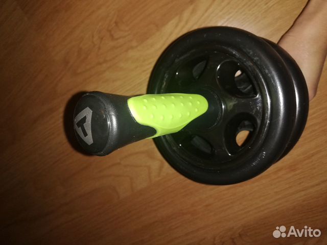 Ролик гимнастический для пресса Torneo