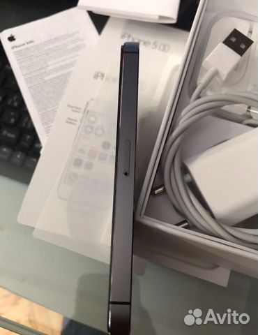 iPhone 5s 16GB Space Gray полный комплект