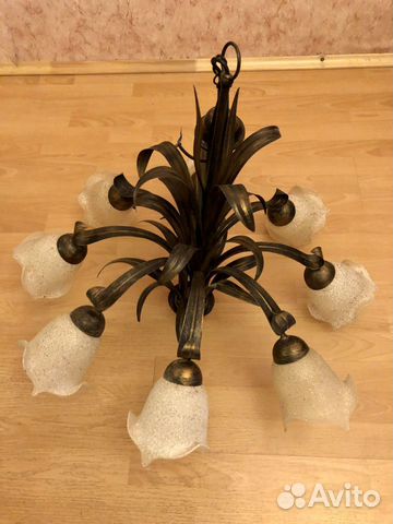 Люстра 8 плафонов