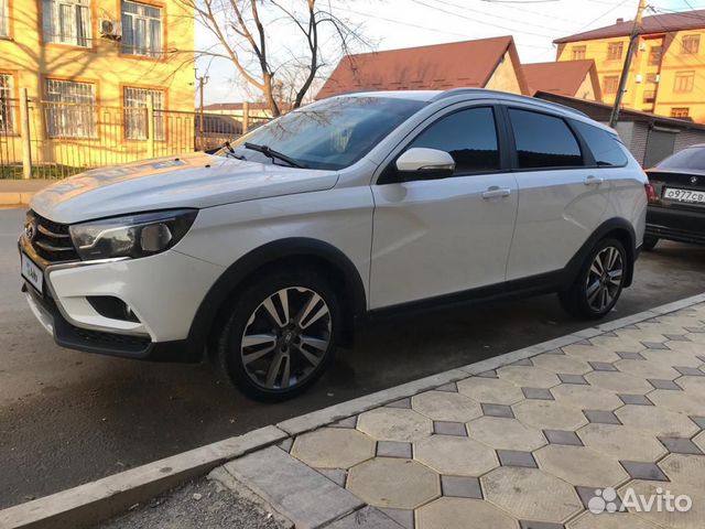 LADA Vesta Cross 1.8 МТ, 2018, 57 000 км LADA Vesta Cross 1.8 МТ, 2018, 57 000 км
