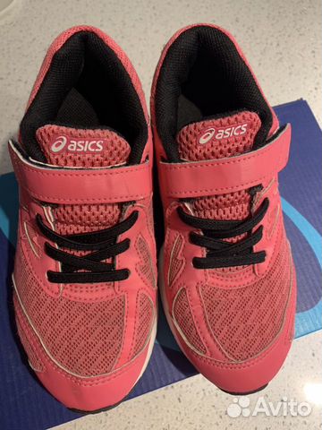 Кроссовки asics на девочку р. 30.5 (рус) Кроссовки asics на девочку р. 30.5 (рус)