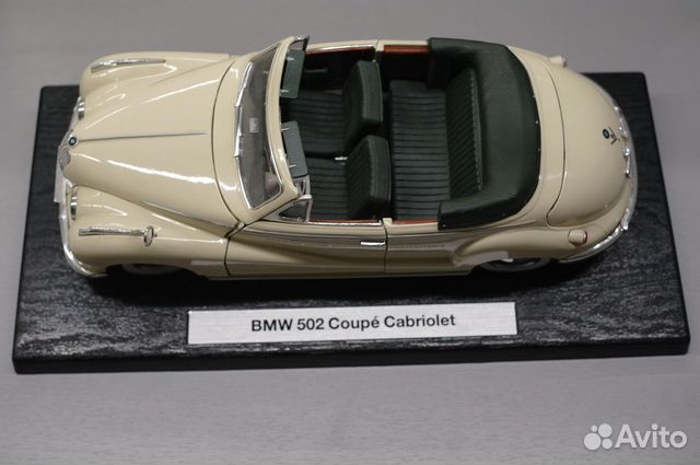 Модель автомобиля 1/18 BMW 502 Cabrio