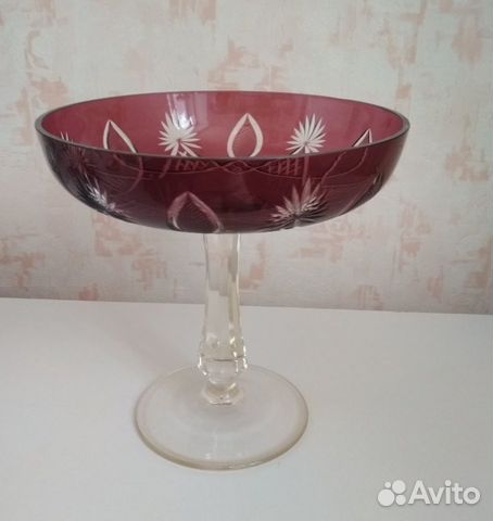 Ваза (фруктовница), марганцевое стекло