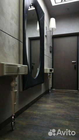 Столик консоль