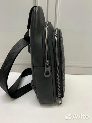 Новая мужская плечевая сумка Bottega Veneta черная Новая мужская плечевая сумка Bottega Veneta черная