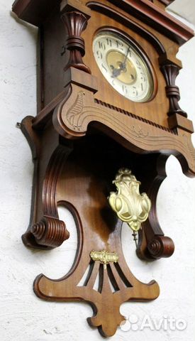 Настенные часы gustav becker 90х41х19см Настенные часы gustav becker 90х41х19см