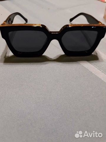 Солнцезащитные очки Louis Vuitton Солнцезащитные очки Louis Vuitton