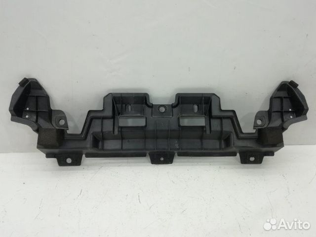 Дефлектор радиатора Toyota Land Cruiser Prado 150 Дефлектор радиатора Toyota Land Cruiser Prado 150