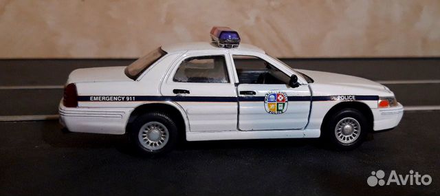 Ford crown victoria 1/42