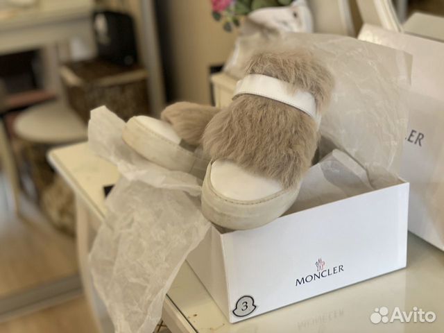 Слипоны кроссовки moncler оригинал Слипоны кроссовки moncler оригинал